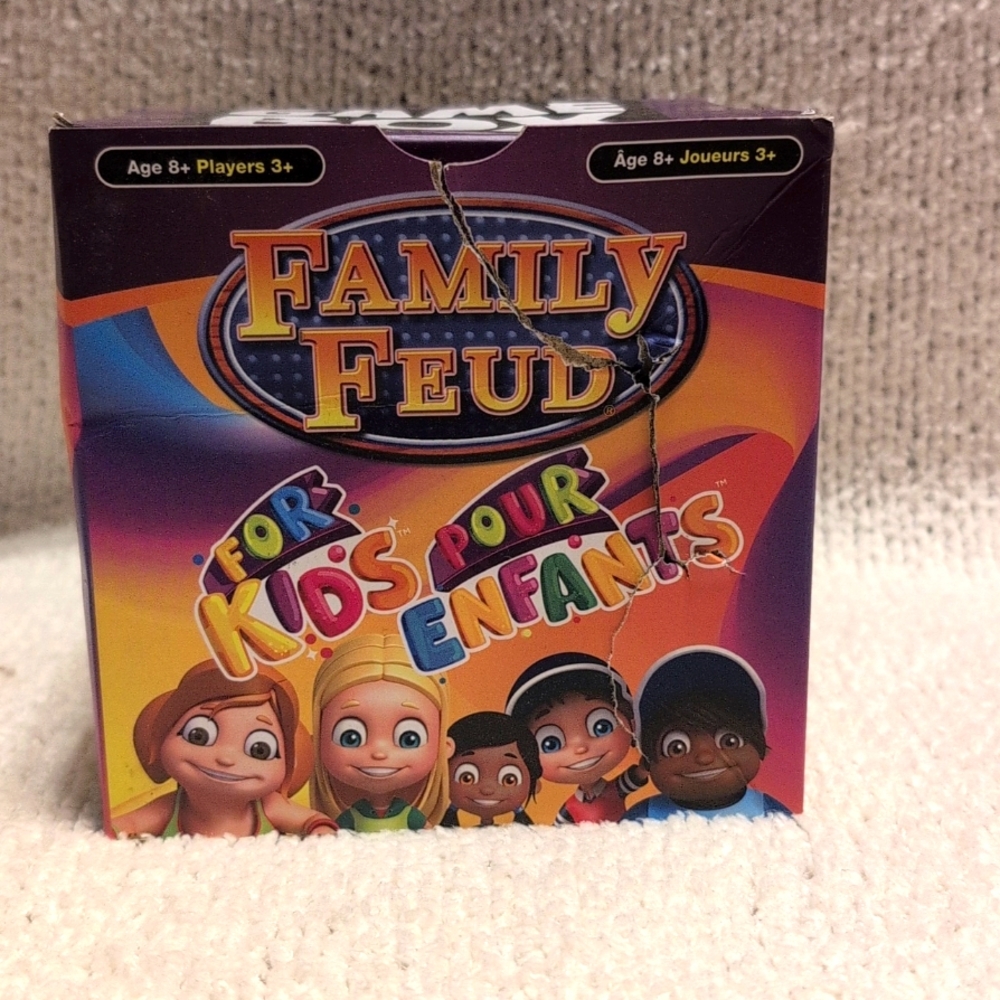 BRAND NEW Family Feud Game Box for kids